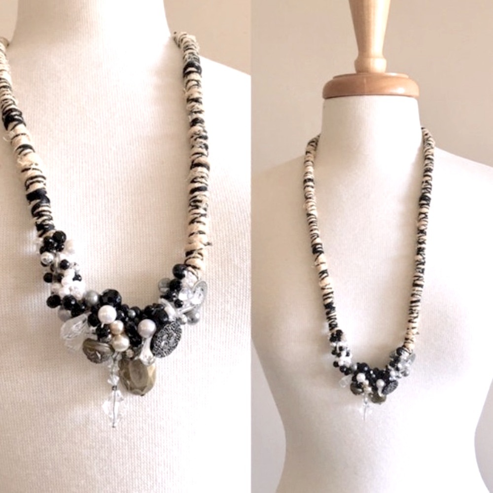 Handmade Vintage Buttons and Baubles Necklace - Picture 2 of 9